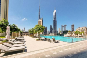 #26DT Luxurious 2BR Apartment with Burj Khalifa View in Downtown Views